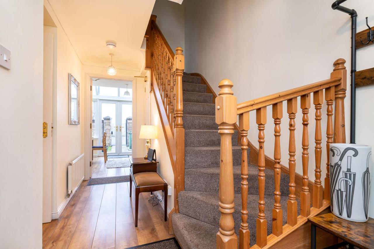 4 Bedroom Townhouse In Stirling Ngoại thất bức ảnh